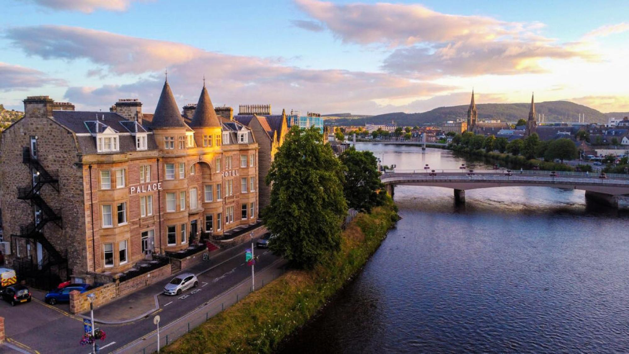 Best Western Inverness Palace Hotel & Spa Bagian luar foto