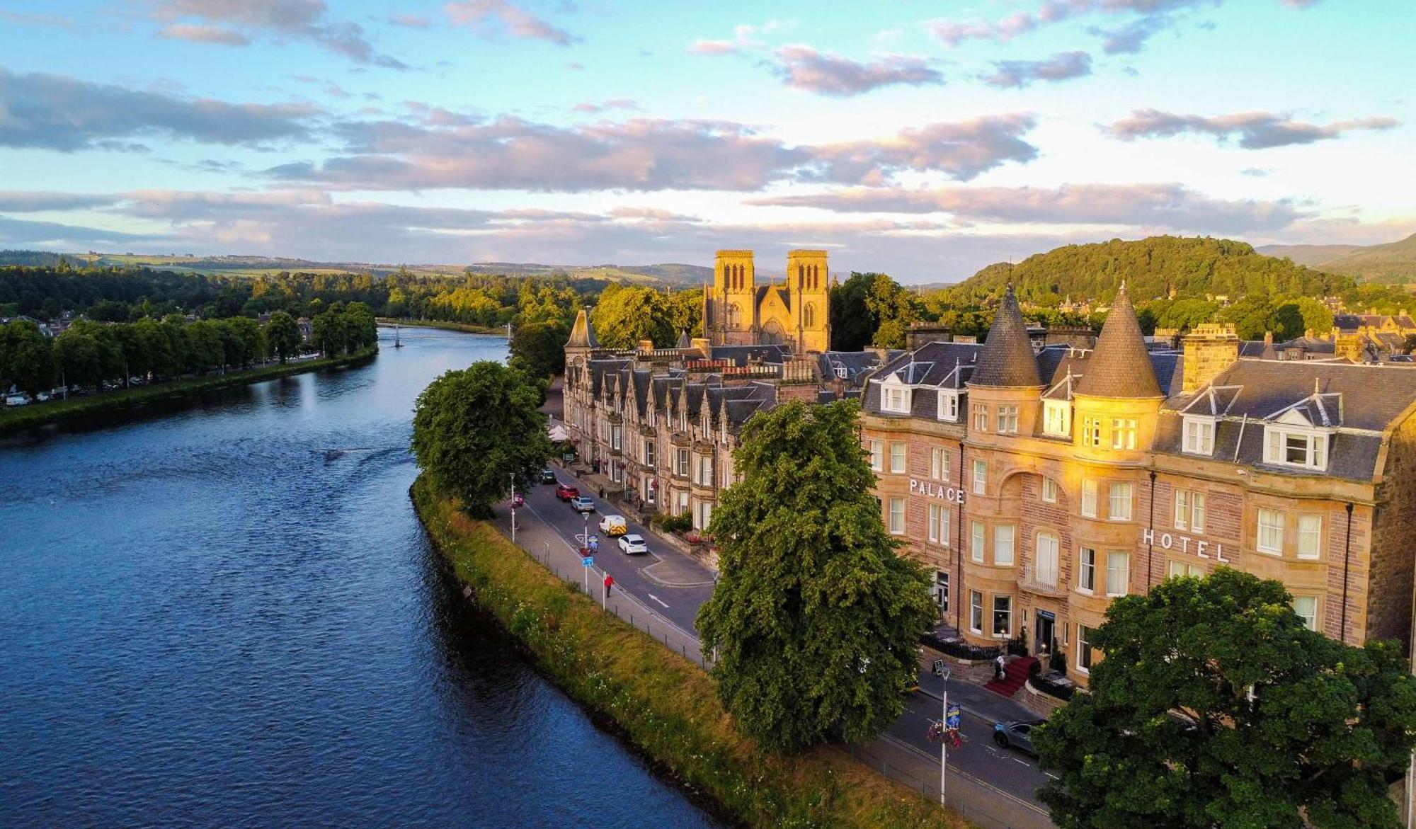 Best Western Inverness Palace Hotel & Spa Bagian luar foto